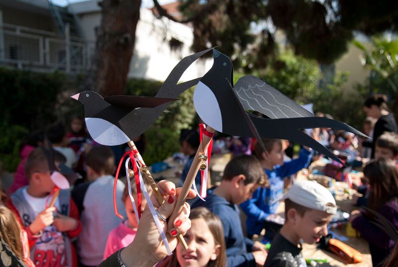 ΤΟ ΠΑΡΑΔΟΣΙΑΚΟ ΕΘΙΜΟ ΤΗΣ ΧΕΛΙΔΟΝΑΣ 