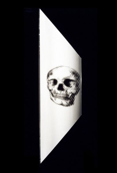 ANAMORPHOTIC SKULL 2